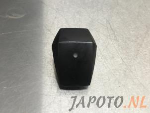 Used Light sensor Hyundai iX35 (LM) 1.6 GDI 16V Price € 30,19 Inclusive VAT offered by Japoto Parts B.V.