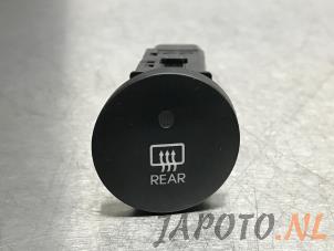 Used Rear window heating switch Hyundai iX35 (LM) 1.6 GDI 16V Price € 18,09 Inclusive VAT offered by Japoto Parts B.V.
