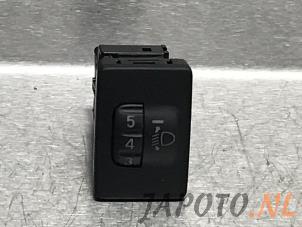 Used AIH headlight switch Lexus CT 200h 1.8 16V Price € 14,95 Margin scheme offered by Japoto Parts B.V.