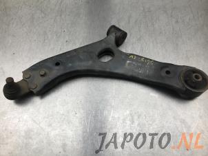 Usagé Bras de suspension avant gauche Hyundai iX35 (LM) 1.6 GDI 16V Prix € 59,29 Prix TTC proposé par Japoto Parts B.V.