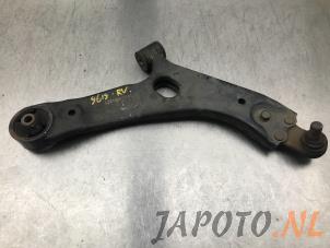 Used Front wishbone, right Hyundai iX35 (LM) 1.6 GDI 16V Price € 59,29 Inclusive VAT offered by Japoto Parts B.V.