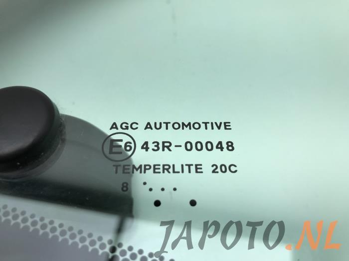 Türscheibe 4-türig rechts hinten van een Toyota Aygo (B40) 1.0 12V VVT-i 2019