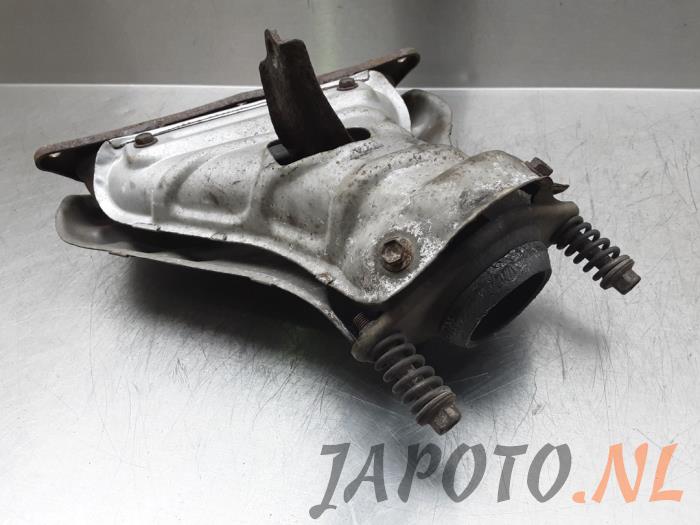 Exhaust manifold from a Toyota Corolla (E12)  2004