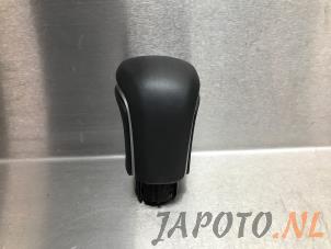 Used Gear stick knob Toyota Corolla (E21/EA1/EH1) 1.8 16V Hybrid Price € 29,95 Margin scheme offered by Japoto Parts B.V.
