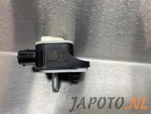 Gebrauchte Airbag Sensor Toyota Corolla (E21/EA1/EH1) 1.8 16V Hybrid Preis € 24,95 Margenregelung angeboten von Japoto Parts B.V.