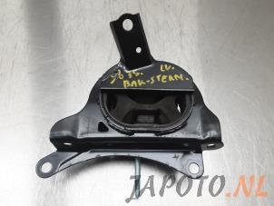 Used Gearbox mount Toyota Corolla (E21/EA1/EH1) 1.8 16V Hybrid Price € 59,95 Margin scheme offered by Japoto Parts B.V.