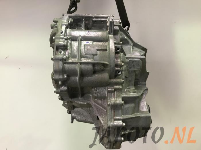 Gearbox from a Toyota Corolla (E21/EA1/EH1) 1.8 16V Hybrid 2020