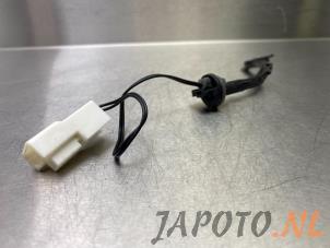 Used Interior temperature sensor Hyundai i10 (B5) 1.0 12V Price € 14,95 Margin scheme offered by Japoto Parts B.V.
