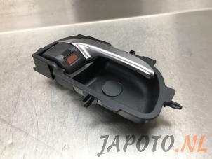 Used Front door handle 4-door, right Toyota Auris (E18) 1.8 16V Hybrid Price € 14,95 Margin scheme offered by Japoto Parts B.V.