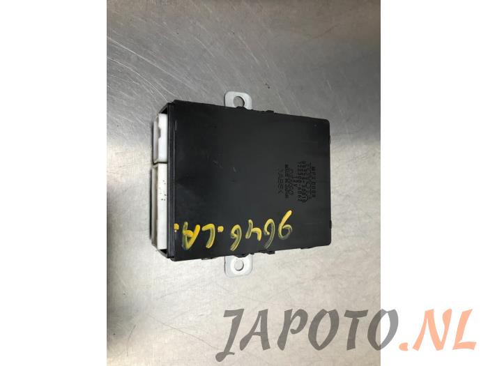 Używane Modul (rózne) Lexus GS (..S16) 300 3.0 24V VVT-i Cena € 41,95 Procedura marży oferowane przez Japoto Parts B.V.