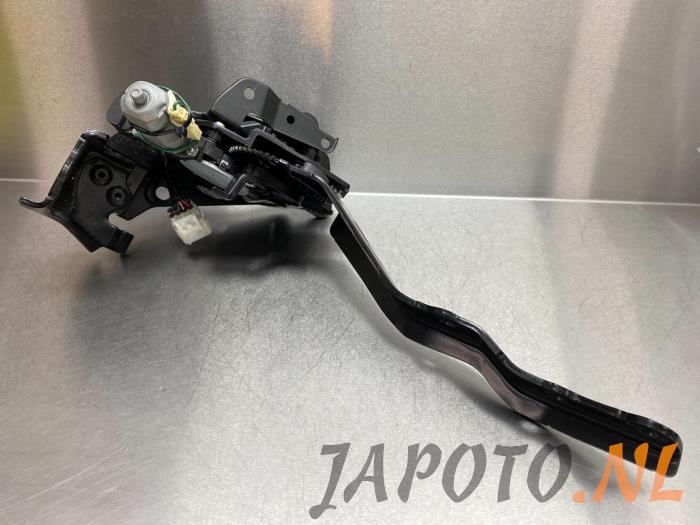 Używane Silnik dachu cabrio Lexus IS C (E2) 250 C 2.5 V6 24V Cena € 314,95 Procedura marży oferowane przez Japoto Parts B.V.
