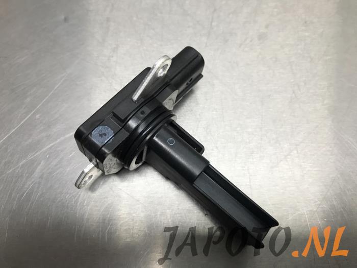 Gebrauchte Luftmassenmesser Lexus IS C (E2) 250 C 2.5 V6 24V Preis € 47,25 Margenregelung angeboten von Japoto Parts B.V.
