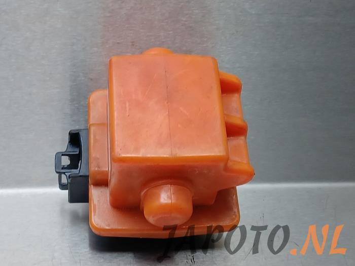 Używane Przelacznik Chevrolet Volt 1.4 16V Cena € 52,45 Procedura marży oferowane przez Japoto Parts B.V.