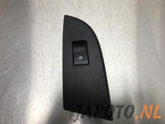 Usados Interruptor de ventanilla eléctrica Chevrolet Volt 1.4 16V Precio € 20,95 Norma de margen ofrecido por Japoto Parts B.V.