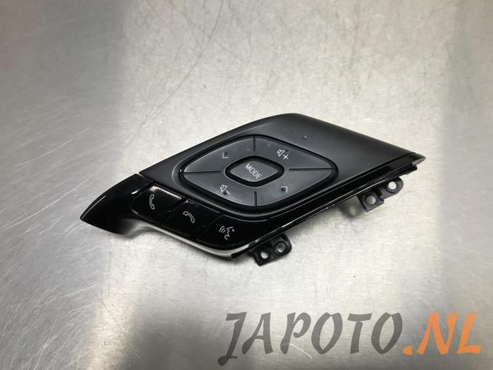 Module téléphone d'un Toyota C-HR (X1,X5) 1.2 16V Turbo 2019