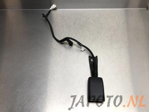Used Front seatbelt buckle, left Toyota C-HR (X1,X5) 1.2 16V Turbo Price € 36,29 Inclusive VAT offered by Japoto Parts B.V.