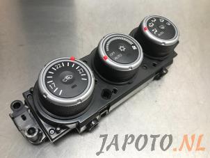 Gebrauchte Heizung Bedienpaneel Mitsubishi ASX 1.6 MIVEC 16V Preis € 34,95 Margenregelung angeboten von Japoto Parts B.V.
