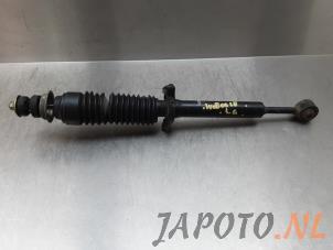 Usagé Barre amortisseur arrière gauche Mazda Demio (DW) 1.3 16V Prix € 29,95 Règlement à la marge proposé par Japoto Parts B.V.