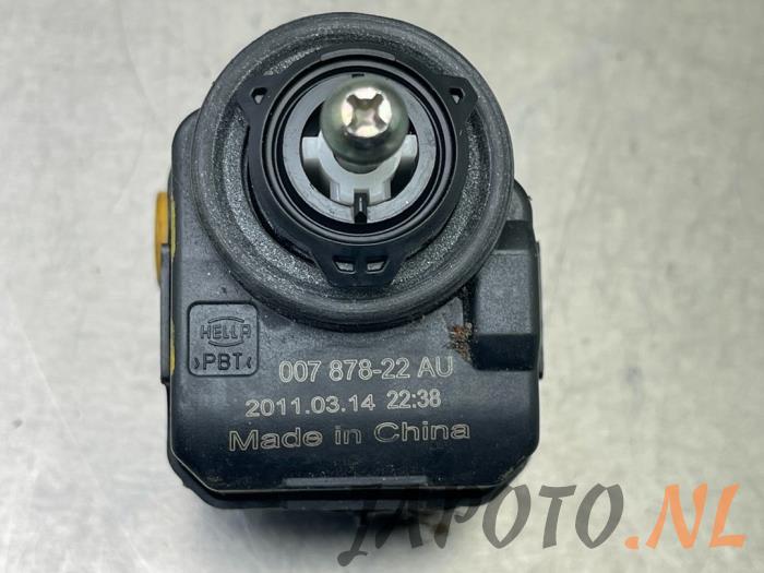 Używane Silnik reflektora Honda Jazz (GE6/GE8/GG/GP) 1.3 VTEC 16V Hybrid Cena € 26,20 Procedura marży oferowane przez Japoto Parts B.V.