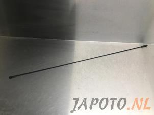 Usagé Antenne externe Toyota Aygo (B10) 1.0 12V VVT-i Prix € 19,95 Règlement à la marge proposé par Japoto Parts B.V.