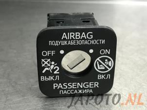 Used Airbag lock Lexus CT 200h 1.8 16V Price € 8,99 Margin scheme offered by Japoto Parts B.V.