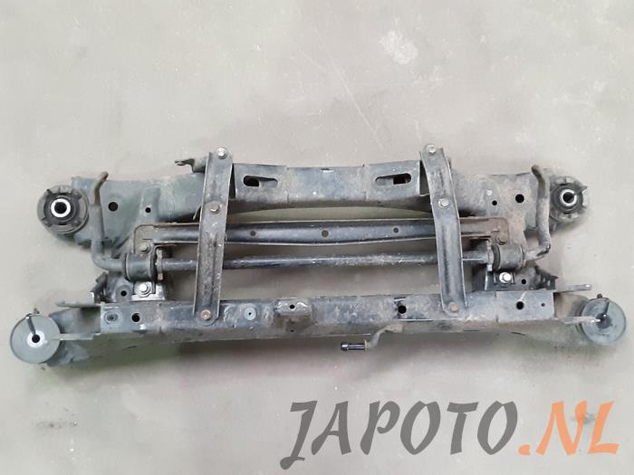 Subframe from a Lexus CT 200h 1.8 16V 2014