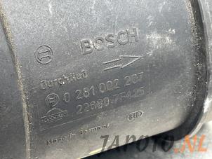 Luftmengenmesser van een Nissan Terrano II (R20/TR50) 2.7 TDi 1999