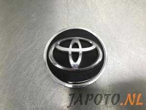 Used Hub cap Toyota C-HR (X1,X5) 1.2 16V Turbo Price € 15,13 Inclusive VAT offered by Japoto Parts B.V.