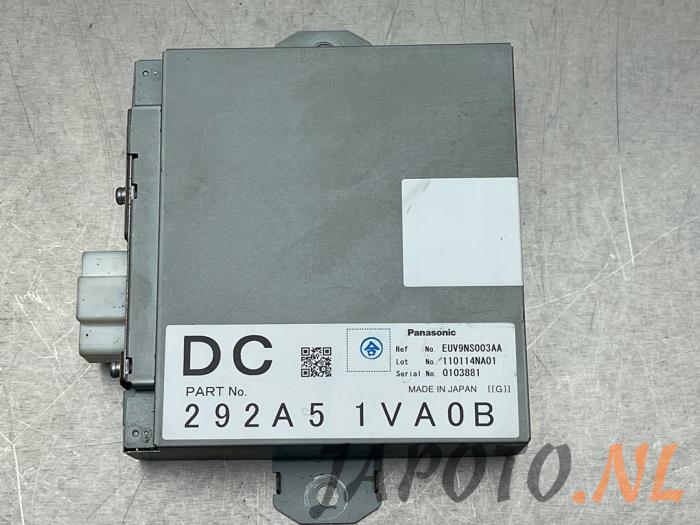 DC/CD converter from a Nissan Qashqai (J10) 1.6 16V 2011