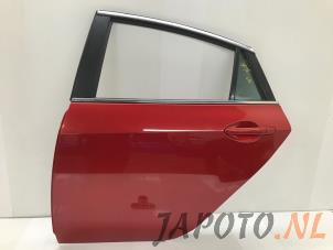 Używane Drzwi lewe tylne wersja 4-drzwiowa Mazda 6 Sport (GH14/GHA4) 2.5 16V S-VT GT-M Cena € 175,00 Procedura marży oferowane przez Japoto Parts B.V.