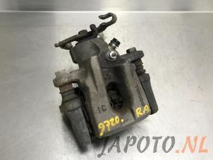 Used Rear brake calliper, right Lexus CT 200h 1.8 16V Price € 59,95 Margin scheme offered by Japoto Parts B.V.