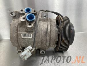 Usagé Compresseur de clim Toyota HiAce II 2.5 D4-D 117 4x4 Prix € 211,69 Prix TTC proposé par Japoto Parts B.V.