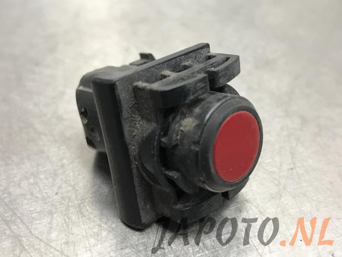 Usados Sensor PDC Mazda 6 Sport (GH14/GHA4) 2.5 16V S-VT GT-M Precio € 26,20 Norma de margen ofrecido por Japoto Parts B.V.