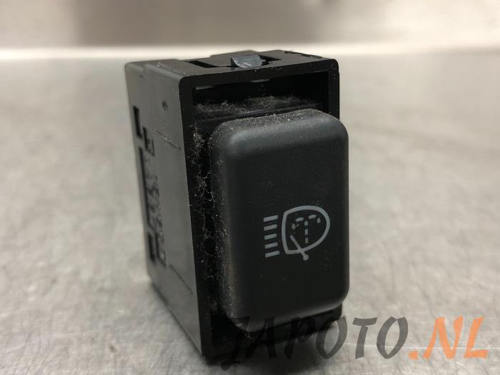 Usados Interruptor Lexus RX (L2) 400h V6 24V VVT-i 4x4 Precio € 20,95 Norma de margen ofrecido por Japoto Parts B.V.