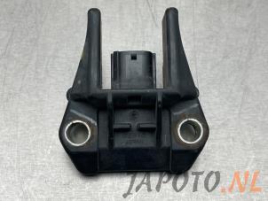 Usados Sensor de airbag Lexus RX (L2) 400h V6 24V VVT-i 4x4 Precio € 24,95 Norma de margen ofrecido por Japoto Parts B.V.