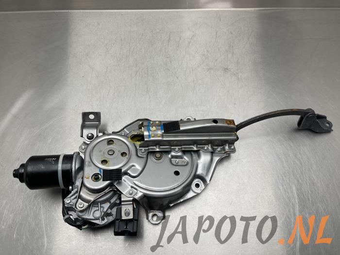 Używane Silnik rygla tylnej klapy Lexus RX (L2) 400h V6 24V VVT-i 4x4 Cena € 157,45 Procedura marży oferowane przez Japoto Parts B.V.