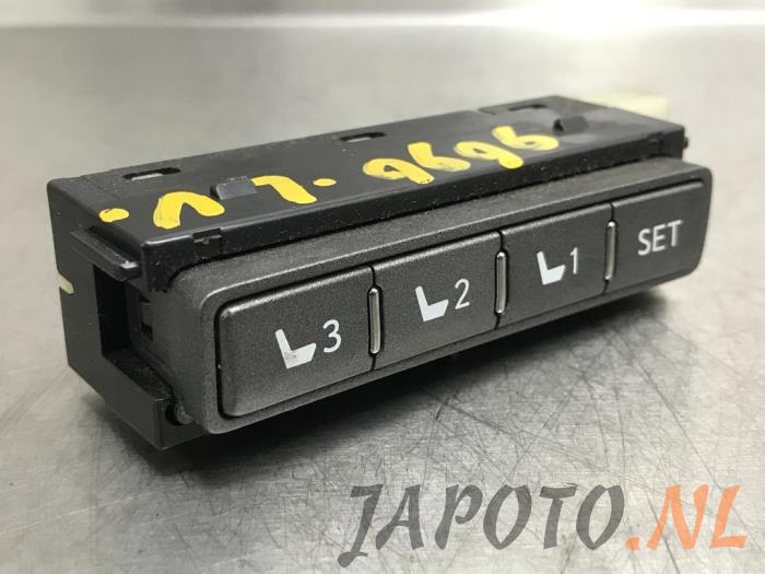Lexus Switch Lexus Switch – レクサス スタートボタン 光り方 – MCKX