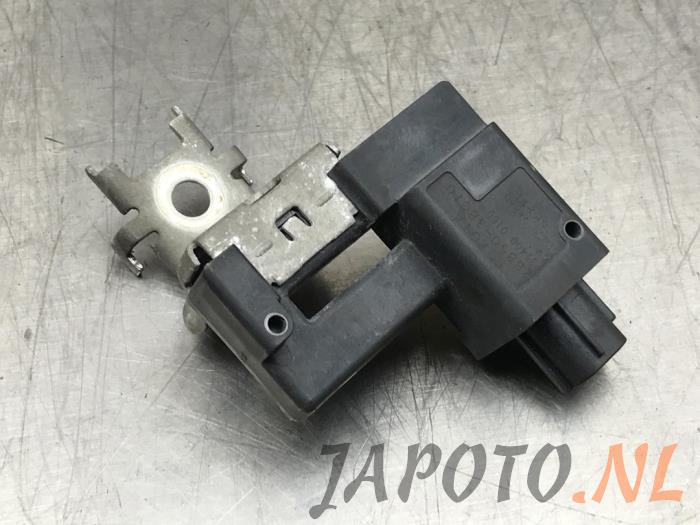 Begagnade Batterisensor Lexus LS (F4) 460 4.6 32V VVT-i Pris € 36,70 Marginaltabell erbjuds av Japoto Parts B.V.