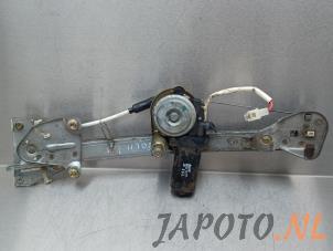Używane Mechanizm szyby lewej przedniej wersja 2-drzwiowa Mazda MX-3 1.6i 16V Cena € 35,00 Procedura marży oferowane przez Japoto Parts B.V.