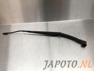 Used Front wiper arm Nissan Qashqai (J11) 1.5 dCi DPF Price € 14,95 Margin scheme offered by Japoto Parts B.V.