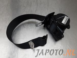 Used Rear seatbelt, left Nissan Qashqai (J11) 1.5 dCi DPF Price € 39,95 Margin scheme offered by Japoto Parts B.V.
