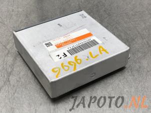 Klimatmodul från en Lexus LS (F4) 460 4.6 32V VVT-i 2007
