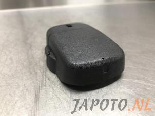 Usados Sensor de lluvia Kia Sportage (SL) 2.0 CVVT 16V 4x2 Precio € 19,95 Norma de margen ofrecido por Japoto Parts B.V.