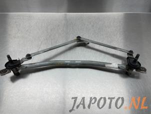 Used Wiper mechanism Kia Sportage (SL) 2.0 CVVT 16V 4x2 Price € 39,95 Margin scheme offered by Japoto Parts B.V.