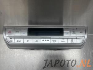 Gebrauchte Heizung Bedienpaneel Toyota Land Cruiser (J15) 2.8 D-4D 16V Preis € 301,29 Mit Mehrwertsteuer angeboten von Japoto Parts B.V.