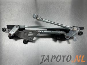 Used Wiper mechanism Nissan Pixo (D31S) 1.0 12V Price € 75,00 Margin scheme offered by Japoto Parts B.V.