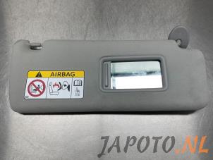 Used Sun visor Toyota Land Cruiser (J15) 2.8 D-4D 16V Price € 72,54 Inclusive VAT offered by Japoto Parts B.V.