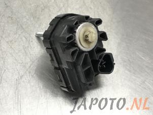 Używane Silnik reflektora Nissan Murano (Z51) 3.5 V6 24V 4x4 Cena € 24,95 Procedura marży oferowane przez Japoto Parts B.V.