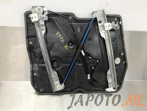 Usagé Lève vitre électrique avant droit Nissan Murano (Z51) 3.5 V6 24V 4x4 Prix € 100,00 Règlement à la marge proposé par Japoto Parts B.V.