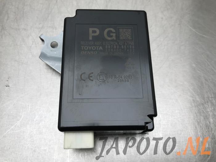 Begagnade Däcktrycksmodul Toyota Land Cruiser (J15) 2.8 D-4D 16V Pris € 44,41 Inklusive moms erbjuds av Japoto Parts B.V.